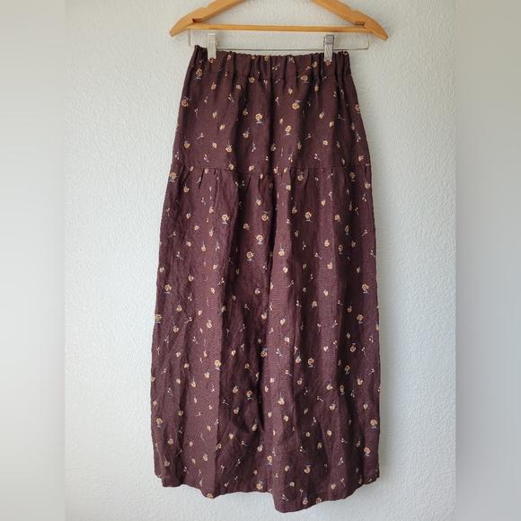 notPERFECTLINEN Dresses & Skirts - NPL Anjali skirt is espresso roses, small
